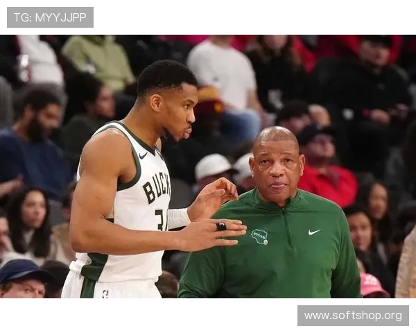 Shams曝字母哥对雄鹿阵容前景生疑 Shams曝字母哥对雄鹿阵容前景生疑