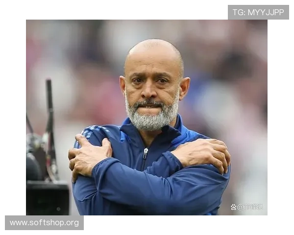 英媒:诺丁汉森林愿高价放走穆里略,皇马、巴萨曾对他有意 英媒:诺丁汉森林愿高价放走穆里略,皇马、巴萨曾对他有意