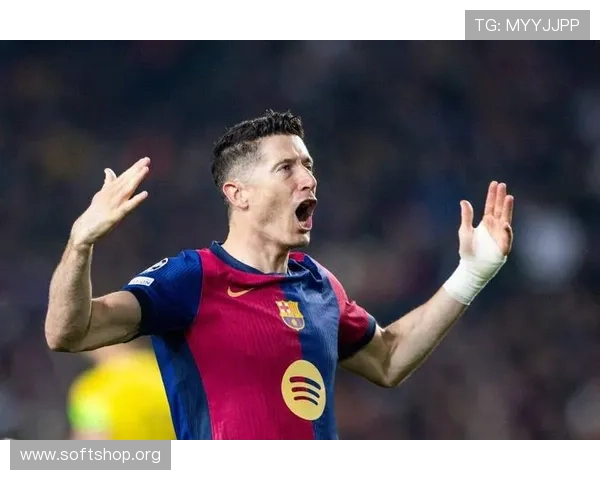 莱万欲助巴萨夺双冠再续约一年 莱万欲助巴萨夺双冠再续约一年